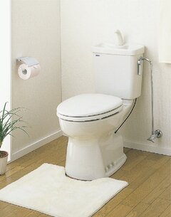 積水ホームテクノ、簡単な工事で洗浄トイレに