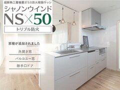 エクセルシャノン、樹脂製防火窓のラインナップ強化