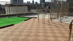 エービーシー商会、遮熱機能を備えたゴムチップタイル