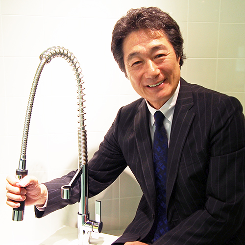 リラインス　利重義明社長