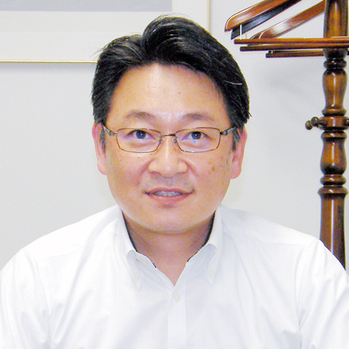穴吹建設　青木執行役員