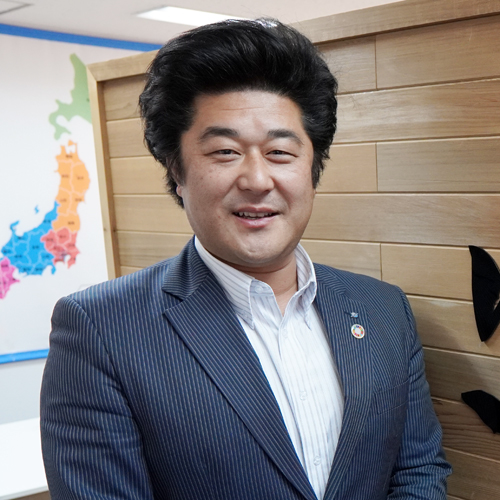 ユニバーサルスペース　遠藤 哉 社長