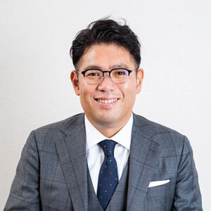 秀光ビルド　本間航也 社長