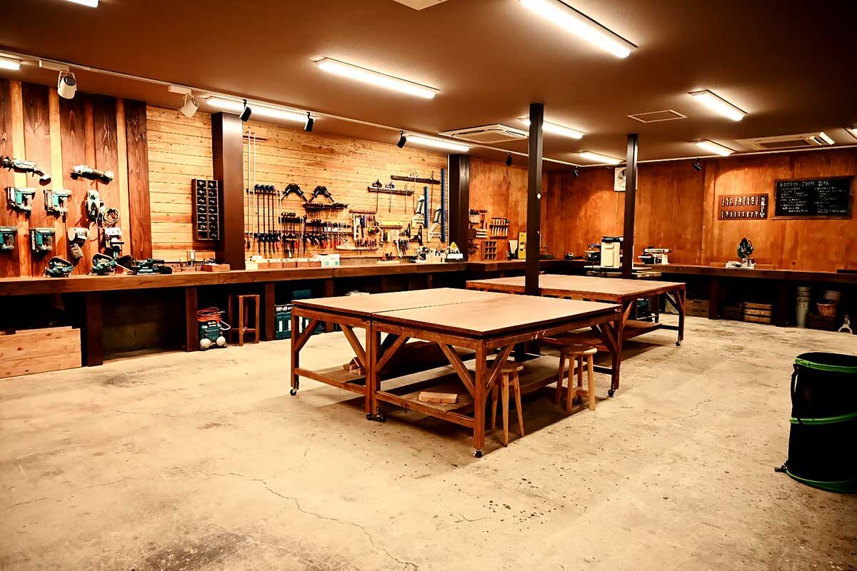 TSUDA CONSTRUCTION COMPANY　トコクラフトファクトリーでは資材や工具を自由に使いDIYが行える