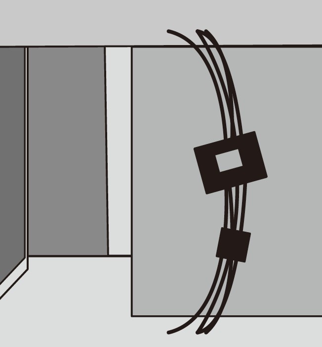天井と床から配線が出ているインターホン