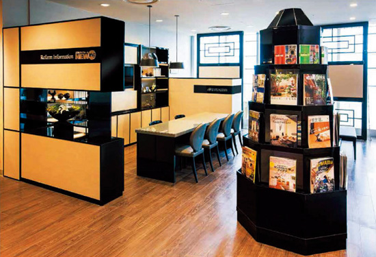 複数の店舗の情報を一元管理。写真は今年オープンした「あべのハルカス」内の店舗。