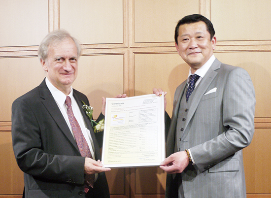 ファイスト博士と棟晶　早坂社長