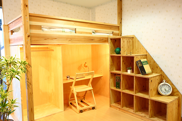 キッズルームなど造作家具を展示