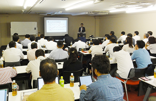 セミナーの他、実演も