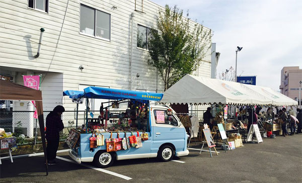 紀の国住宅　ファミリー層が多く来場