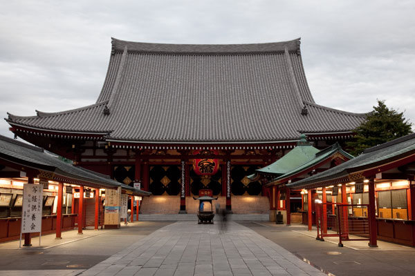 カナメ　同社が工事を担当した浅草寺本堂