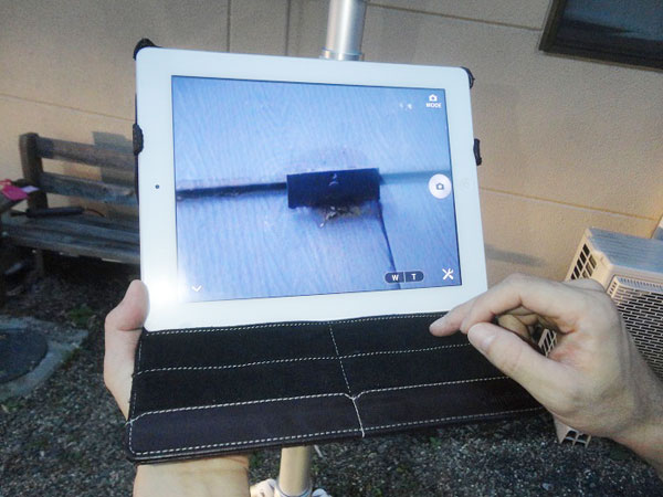 こころの建設　撮影した画像はタブレットで確認