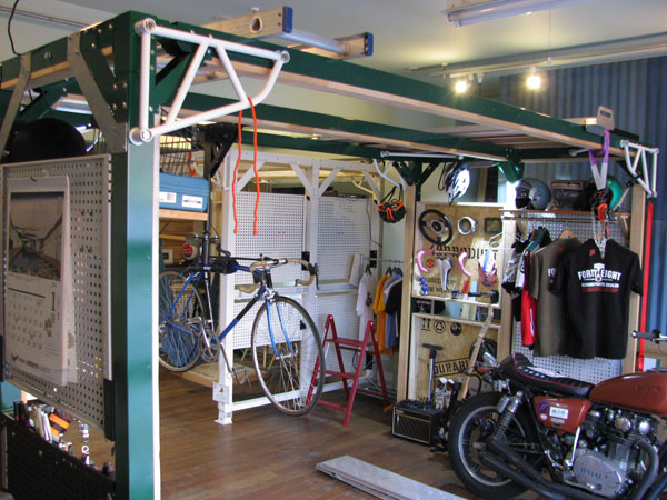 クルー　バイクや自転車など趣味が楽しめる「ハウスインナー」