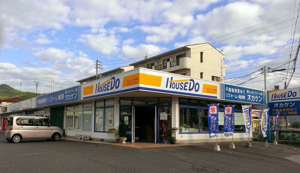 オカケン　約80平米の店舗でリフォームと不動産を展開