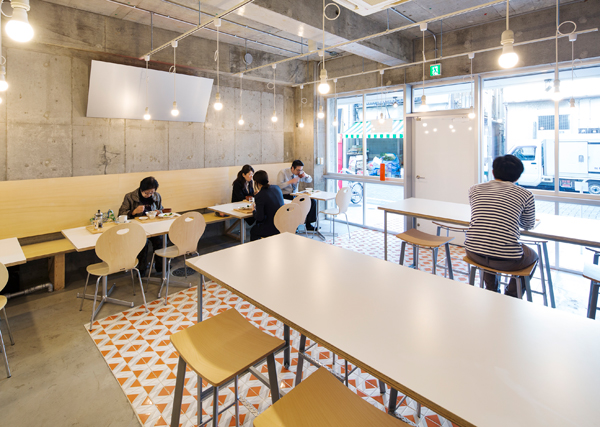 東郊住宅社　同社管理物件の入居者が利用出来る「食堂」