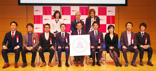 リクルートキャリア　8つの企業が表彰された