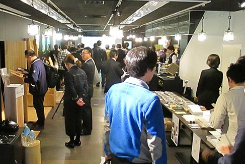clubプレミアム国産材　各メーカーのブース展示は今回初