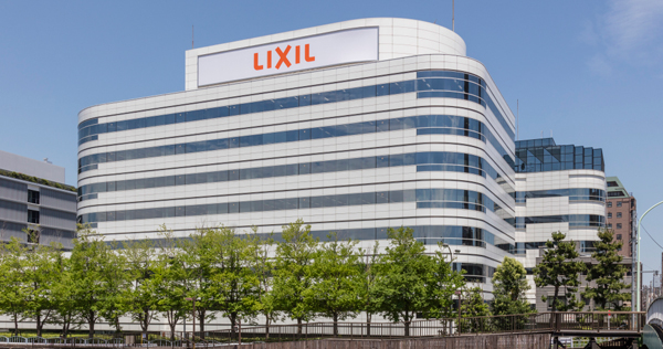 LIXIL WINGビル