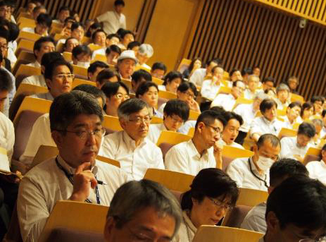 ZEH推進協議会　満員の会場