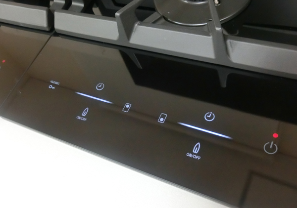 リンナイ　タッチセンサーによる操作部