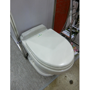 「envirolet」便器