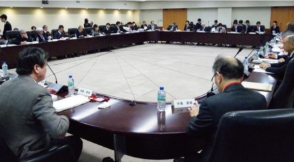 国土交通省　建築基準制度部会では26人の有識者が議論