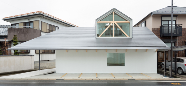 最優秀賞の富永大毅建築都市計画事務所「ドーマー窓の家」