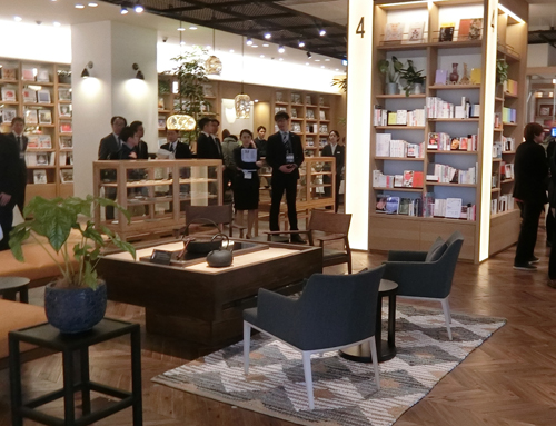 パナソニック　同店舗は年間760万人の集客力がある