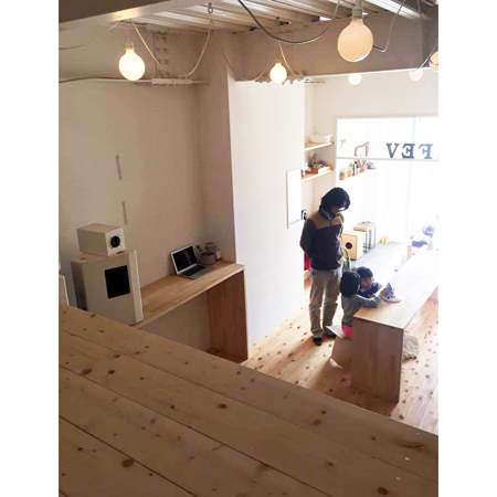 shareffice THE CAMP　内部にはロフトも