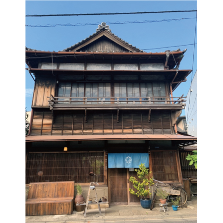 蓮月　築86年、風格ある佇まいの古民家をカフェに改装