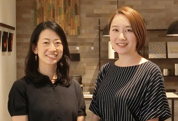 サンワカンパニー　マーケティング部企画デザイン課高岡見帆氏、布目菜々子氏