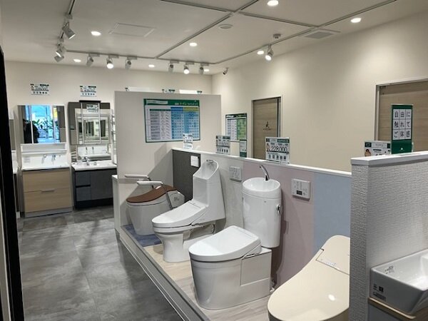こうのとり不動産_ショールーム店内