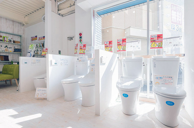 MINE　東成店のトイレは入口付近に並べ、比較しやすい