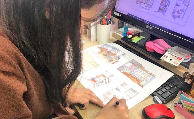 サンプル部材をお客さんに見せ、要望を取り入れながら考案していく