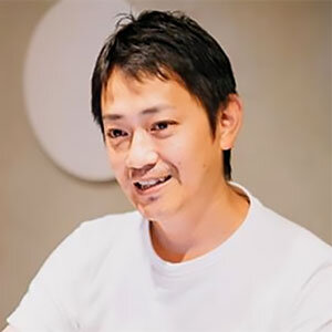 東峯一真社長