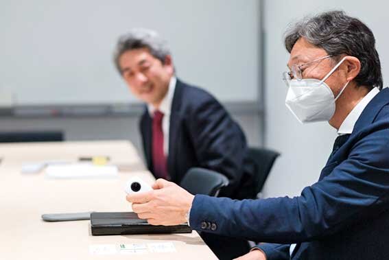 商談会などでも使えそうと話す久松氏