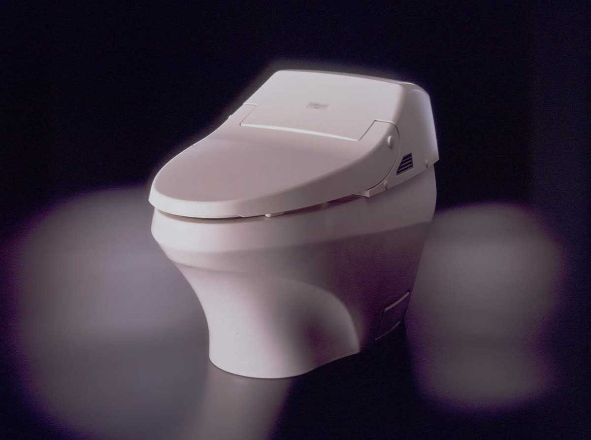 TOTO　TOTO初のタンクレストイレEX