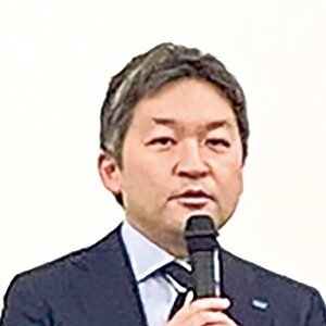 渡辺パイプ　渡辺圭祐社長