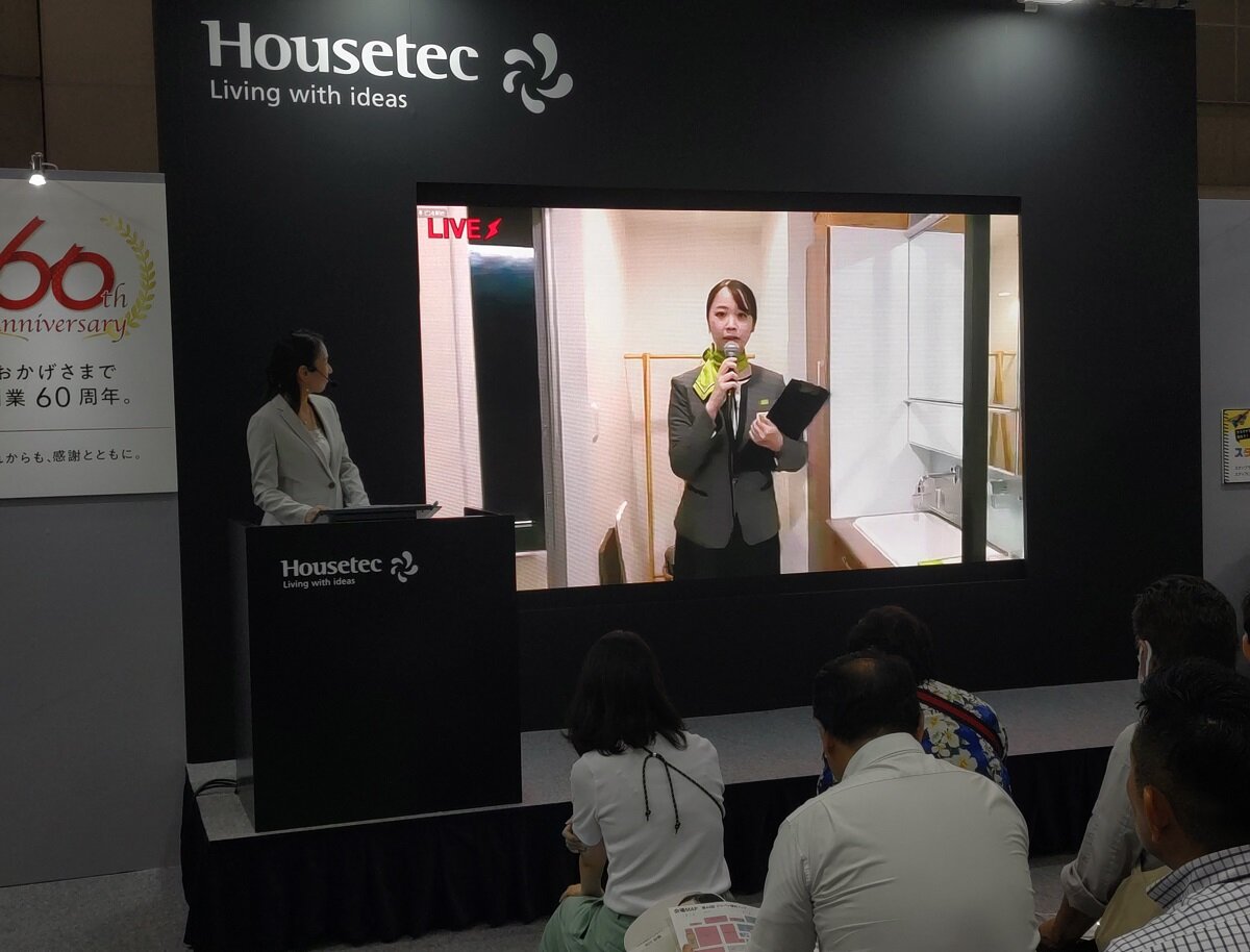 ハウステック　イベントにて中継実演の様子