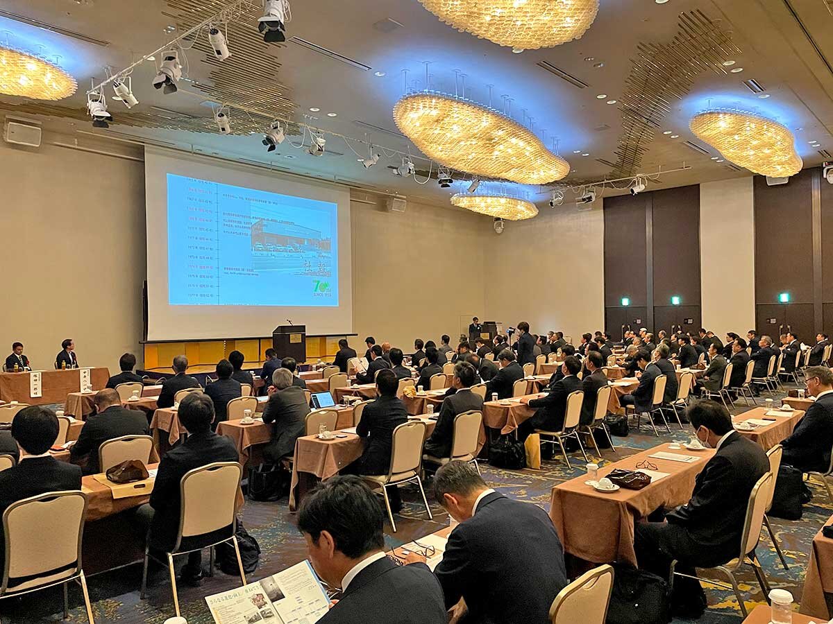 たかだ　新潟市内のホテルに関係者130人が来場