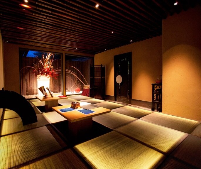 村上産業　畳にLED光源を組み込んだオリジナルの光畳「HIKARI-TATAMI」