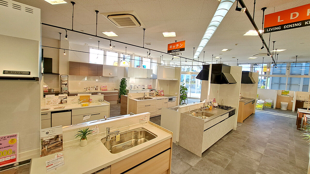 ヤマタホールディングス　同社のショールーム。水回り機器を軸に展示をしている