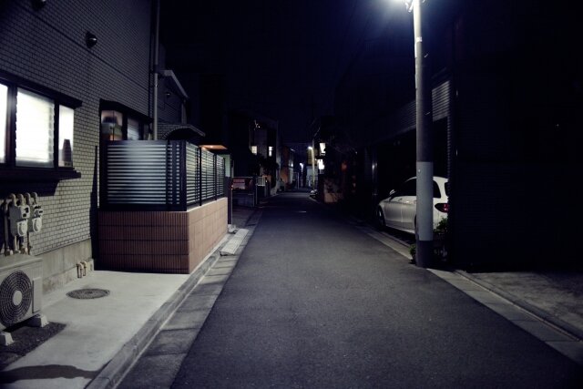夜の住宅街