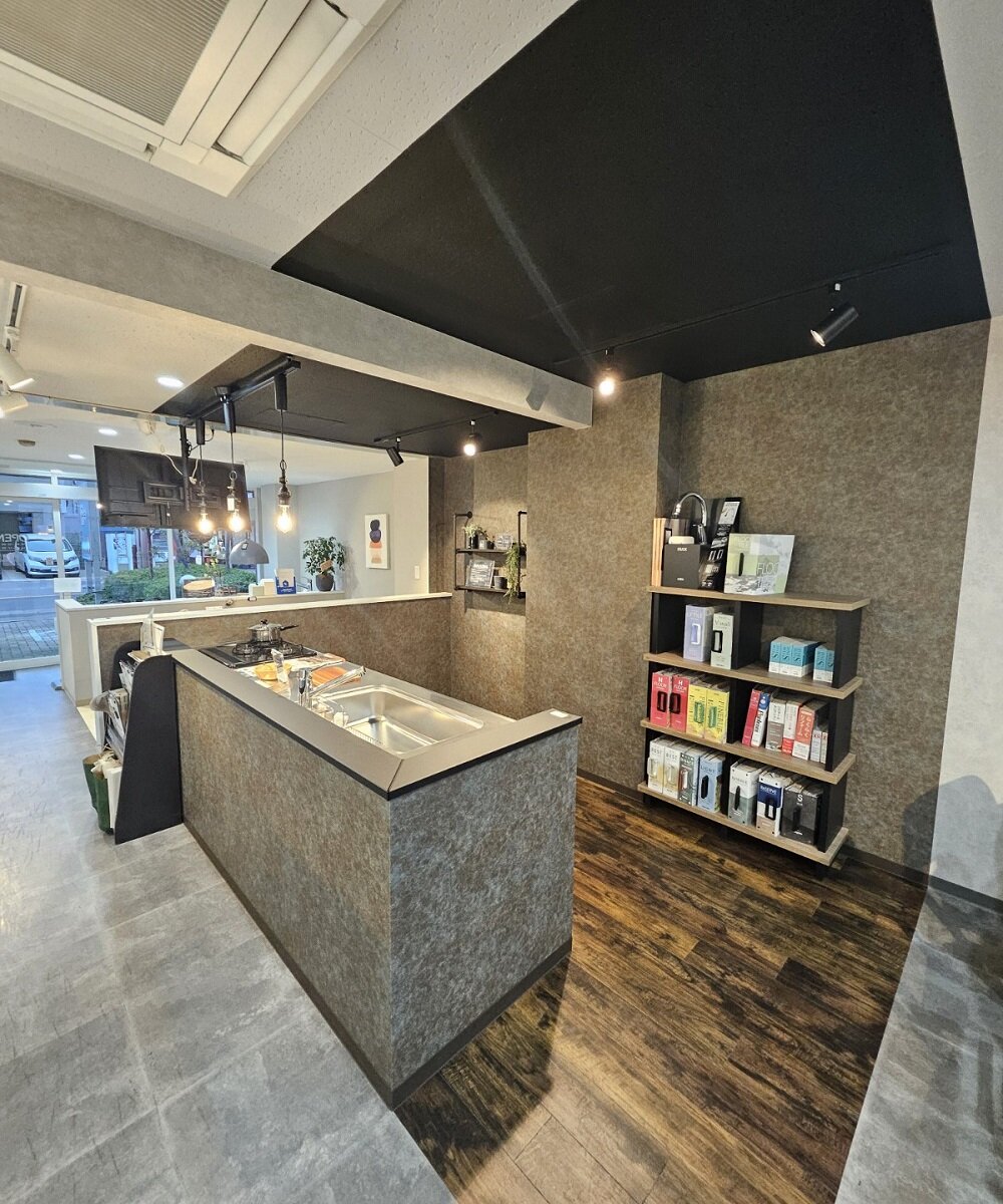 嶋澤啓工務店　キッチン周りをヴィンテージ感あるデザインに