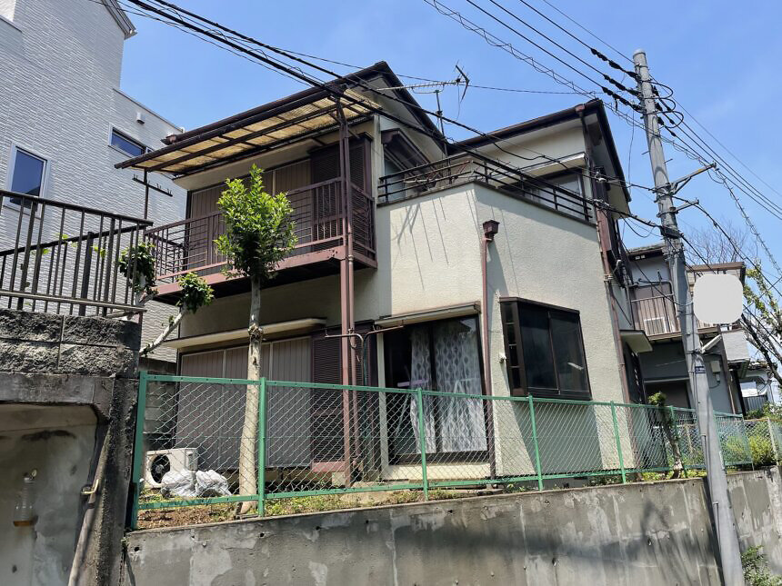 ほそい住宅FP　もともとは、DIYの途中で手つかずとなっていた物件だった