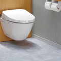 消えないトイレ臭の原因は床にあり！高機能のトイレ床材で臭い対策を