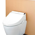 TOTO、壁掛トイレに新洗浄システム