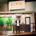 LIXIL、AIスピーカーでドア開閉