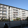 大阪府住宅供給公社、「空き家」団地に子育て家族を呼ぶ