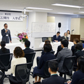 「E＆Gアカデミー」22期生入学式、新校舎に新入生15人